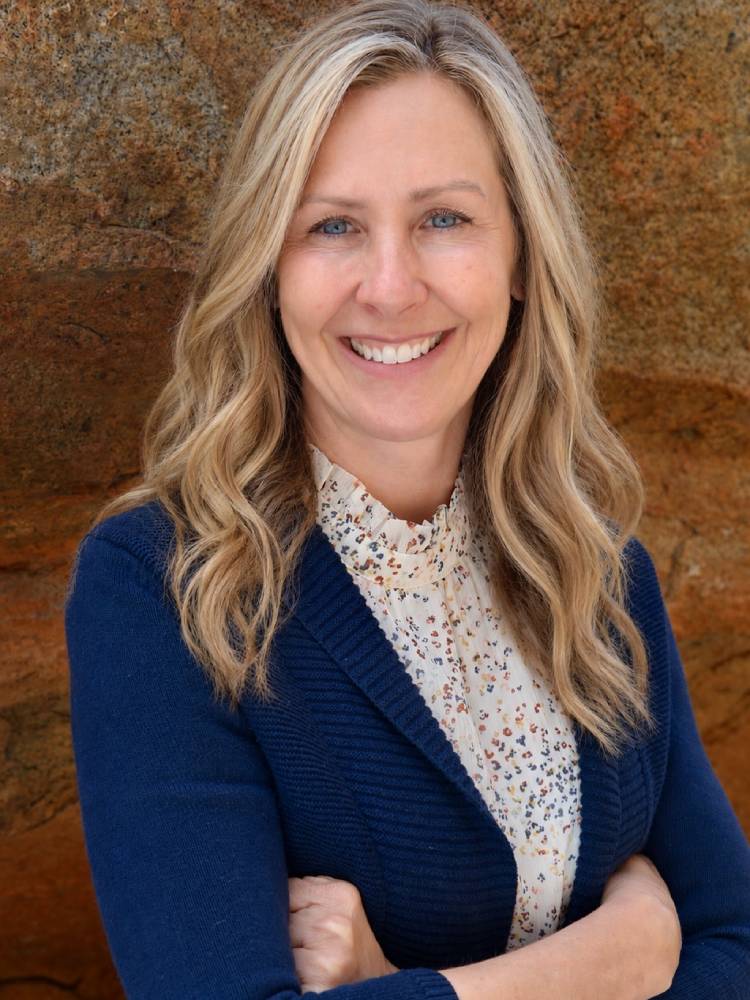 Brenda Herr, Headshot